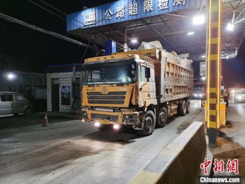 河南重拳出擊整治貨運市場，“百噸王”無處遁形，三千余家企業被集中約談